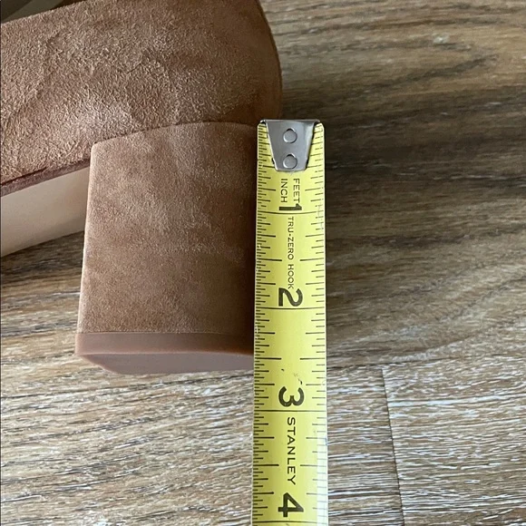 Margaux The Heel in Chesnut Suede - Picture 9 of 14